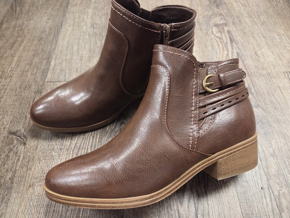 BARETRAPS Medley Ankle Booties 8.5W Brown Leather Block Heel Zip Closure